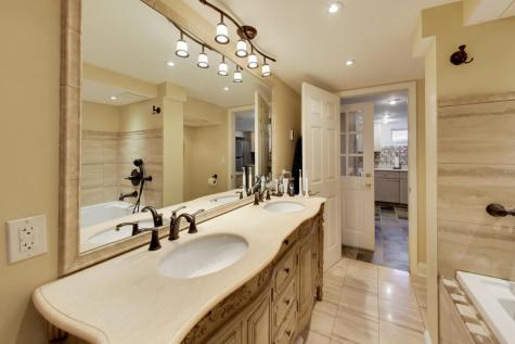 26811 North Oakdale Lane Mundelein IL 60060