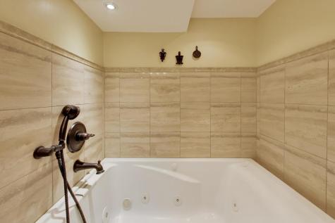 26811 North Oakdale Lane Mundelein IL 60060