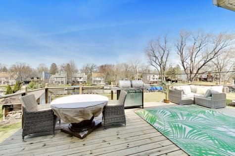26811 North Oakdale Lane Mundelein IL 60060