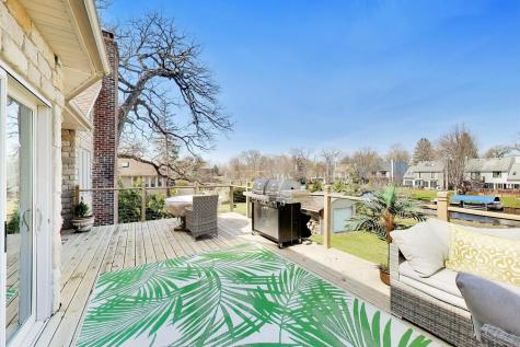 26811 North Oakdale Lane Mundelein IL 60060