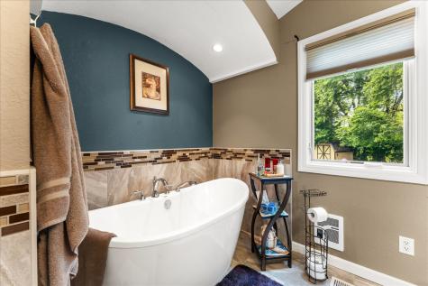 13 Corrine Court Monticello IL 61856