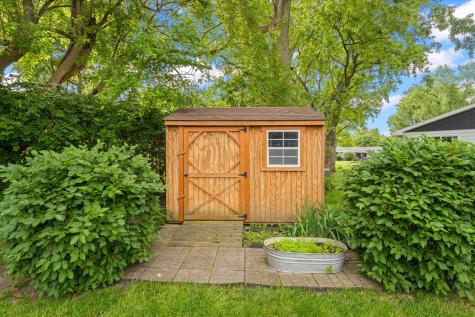 13 Corrine Court Monticello IL 61856