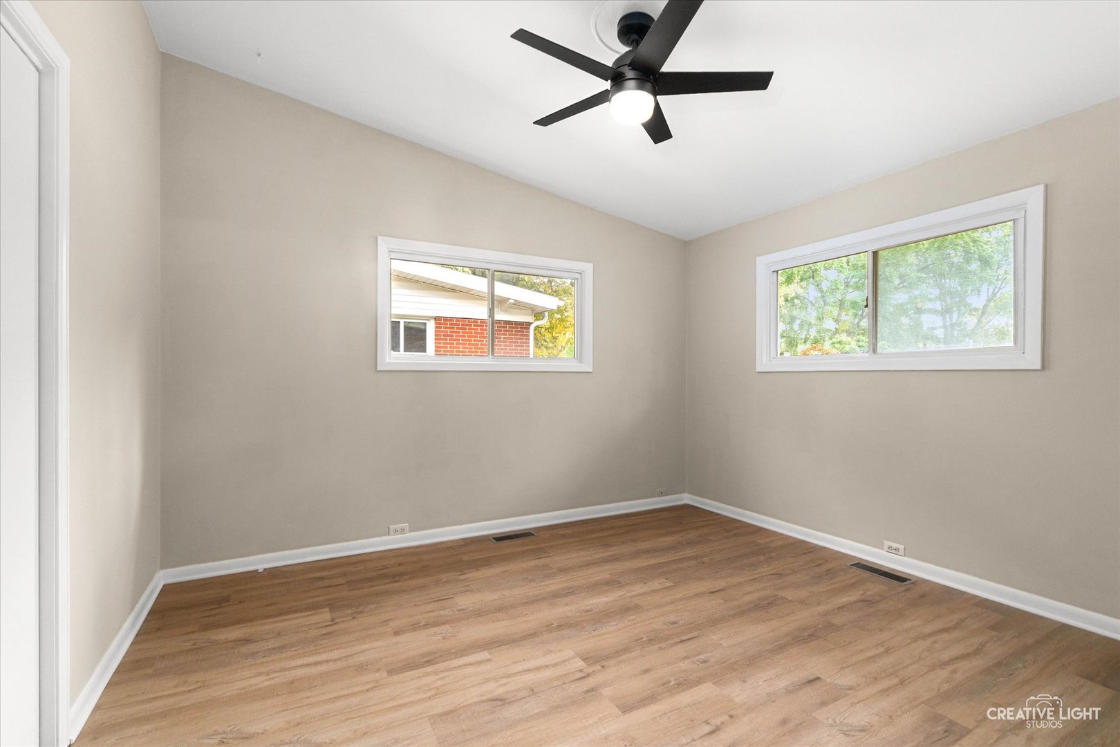 781 North Elmwood Drive Aurora IL 60506