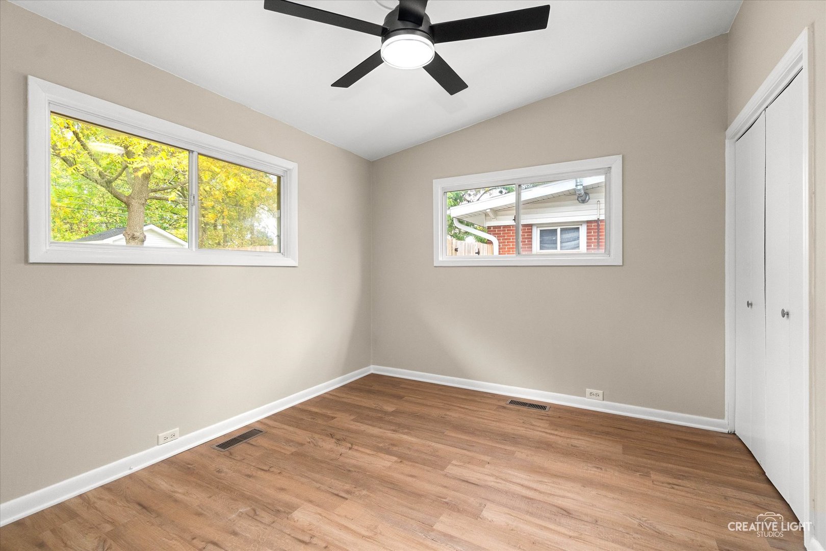 781 North Elmwood Drive Aurora IL 60506