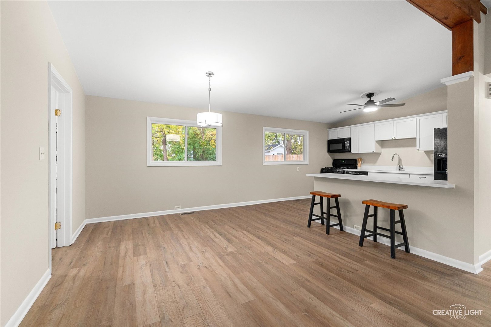 781 North Elmwood Drive Aurora IL 60506