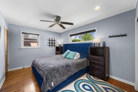 132 North Phelps Avenue Arlington Heights IL 60004