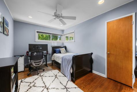 132 North Phelps Avenue Arlington Heights IL 60004