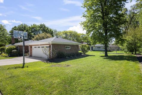 132 North Phelps Avenue Arlington Heights IL 60004