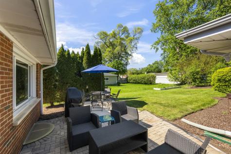 132 North Phelps Avenue Arlington Heights IL 60004