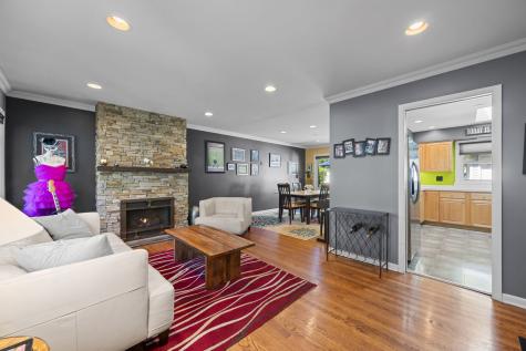 132 North Phelps Avenue Arlington Heights IL 60004