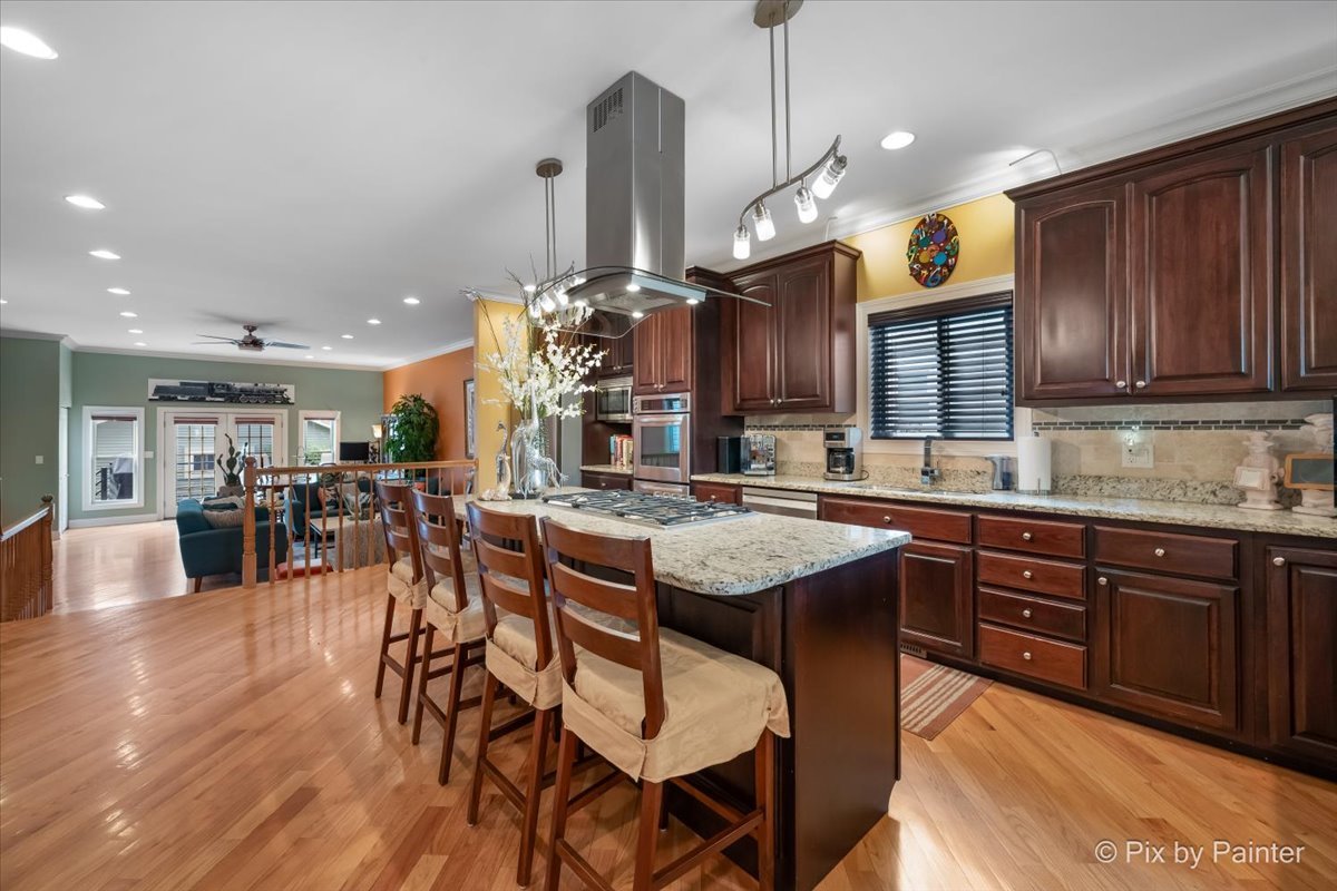 4906 North Kruger Avenue Chicago IL 60630