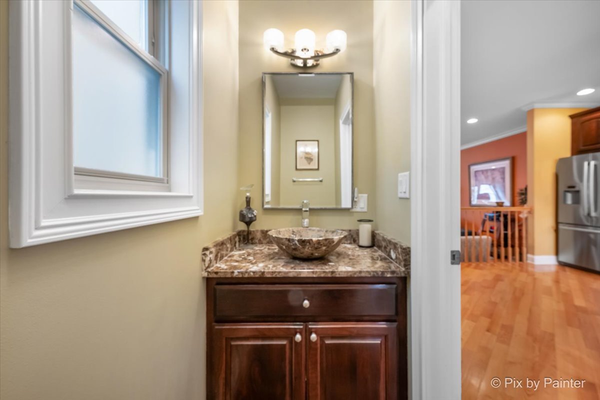 4906 North Kruger Avenue Chicago IL 60630