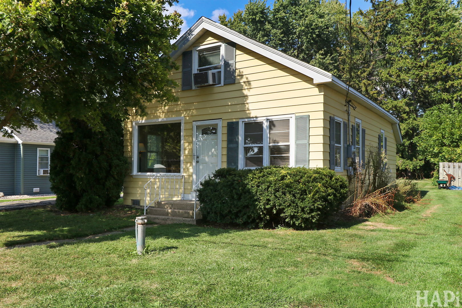 22969 West Lakeview Avenue Antioch IL 60002