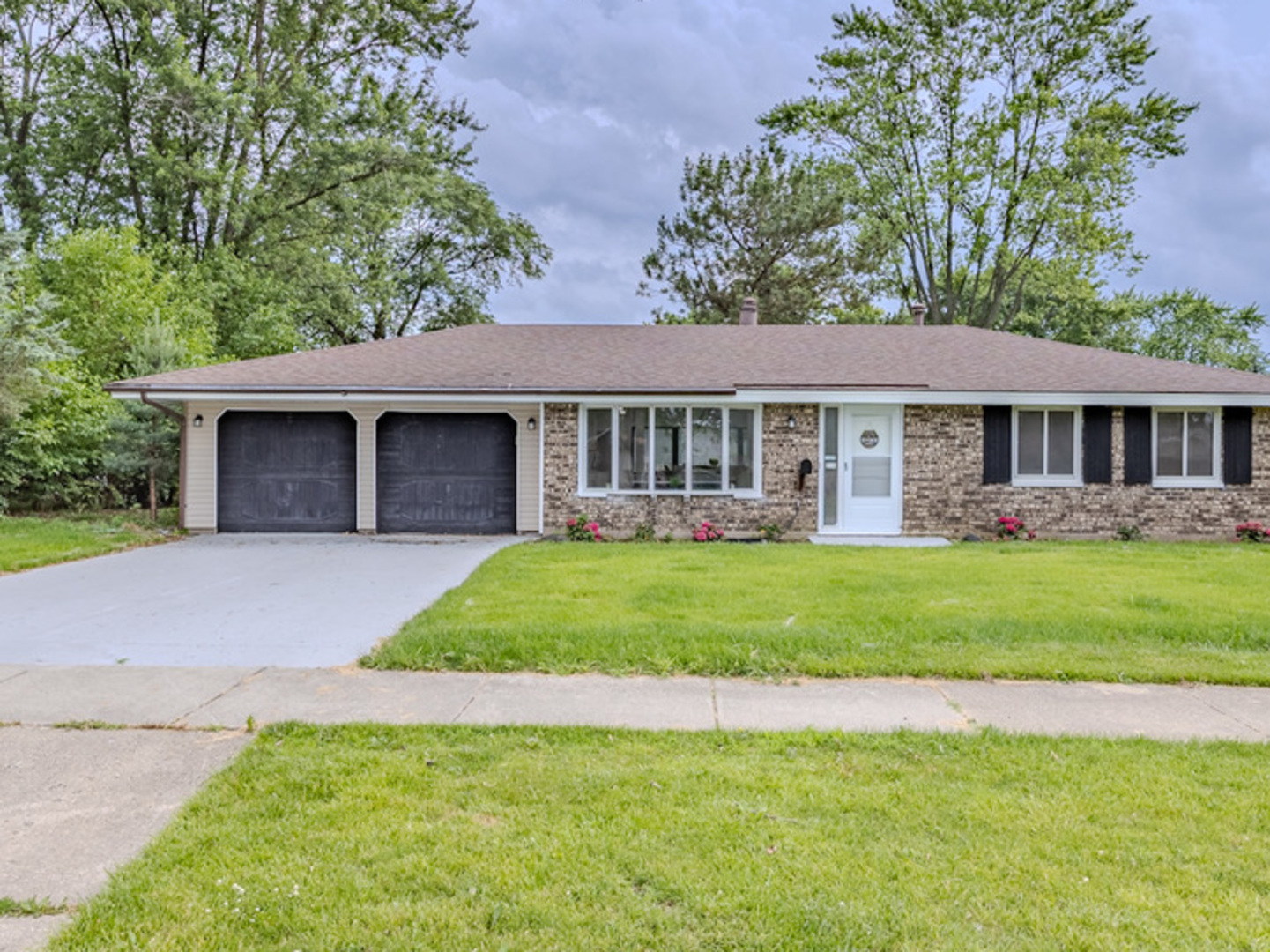 631 West Weathersfield Way Schaumburg IL 60193