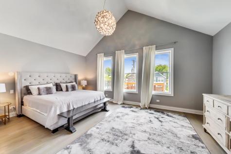 3625 North Campbell Avenue Chicago IL 60618
