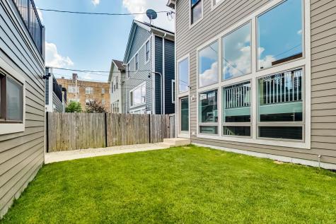 3625 North Campbell Avenue Chicago IL 60618