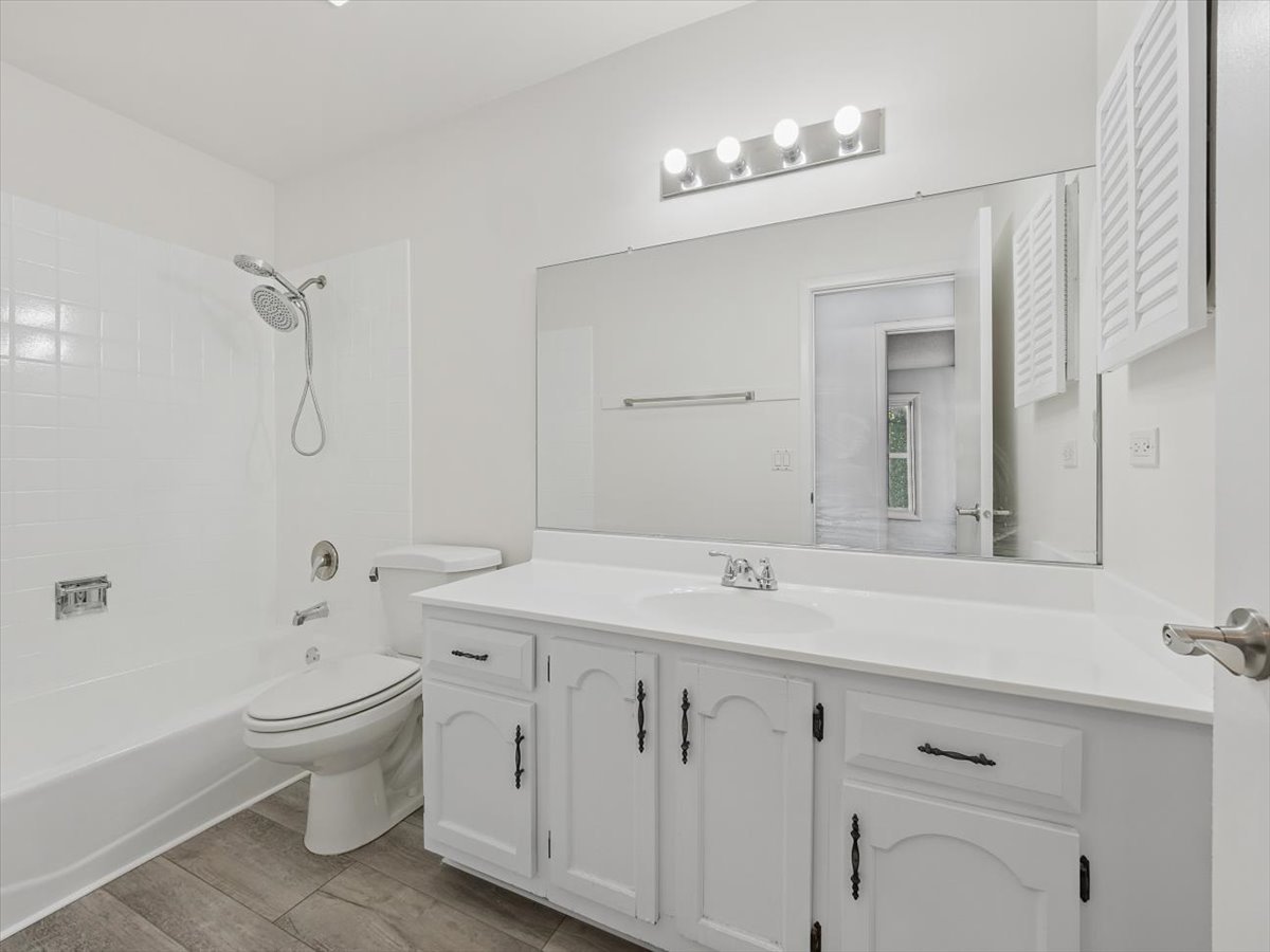 122 Encina Drive Naperville IL 60540