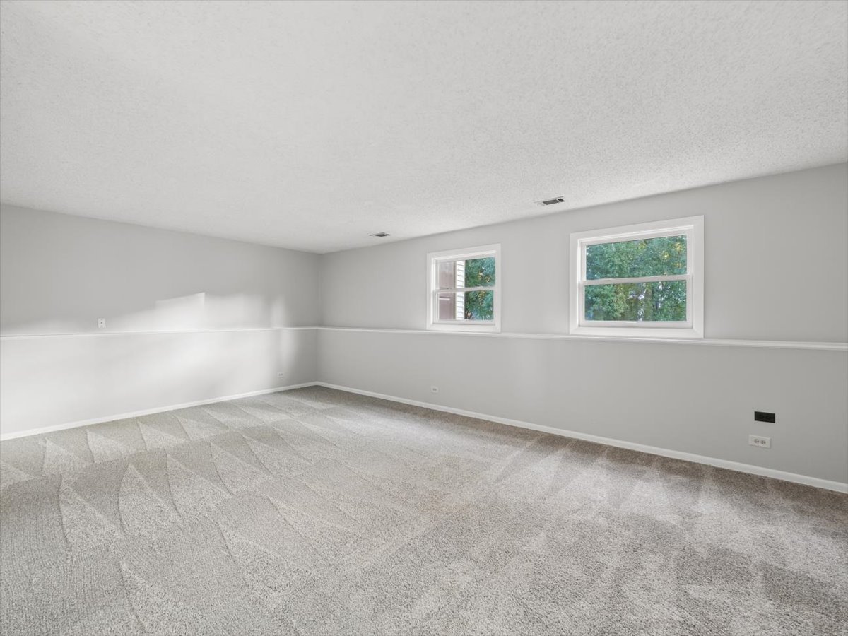 122 Encina Drive Naperville IL 60540