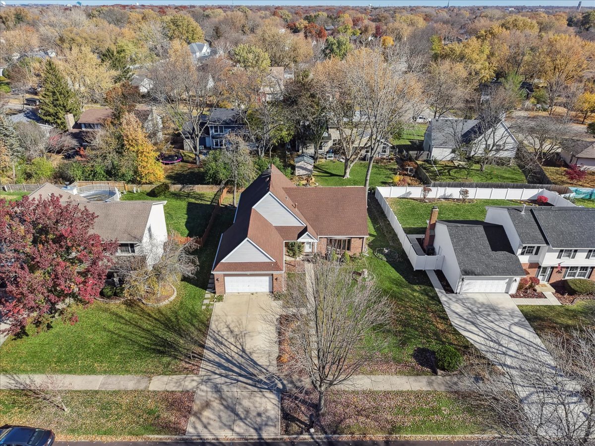 122 Encina Drive Naperville IL 60540