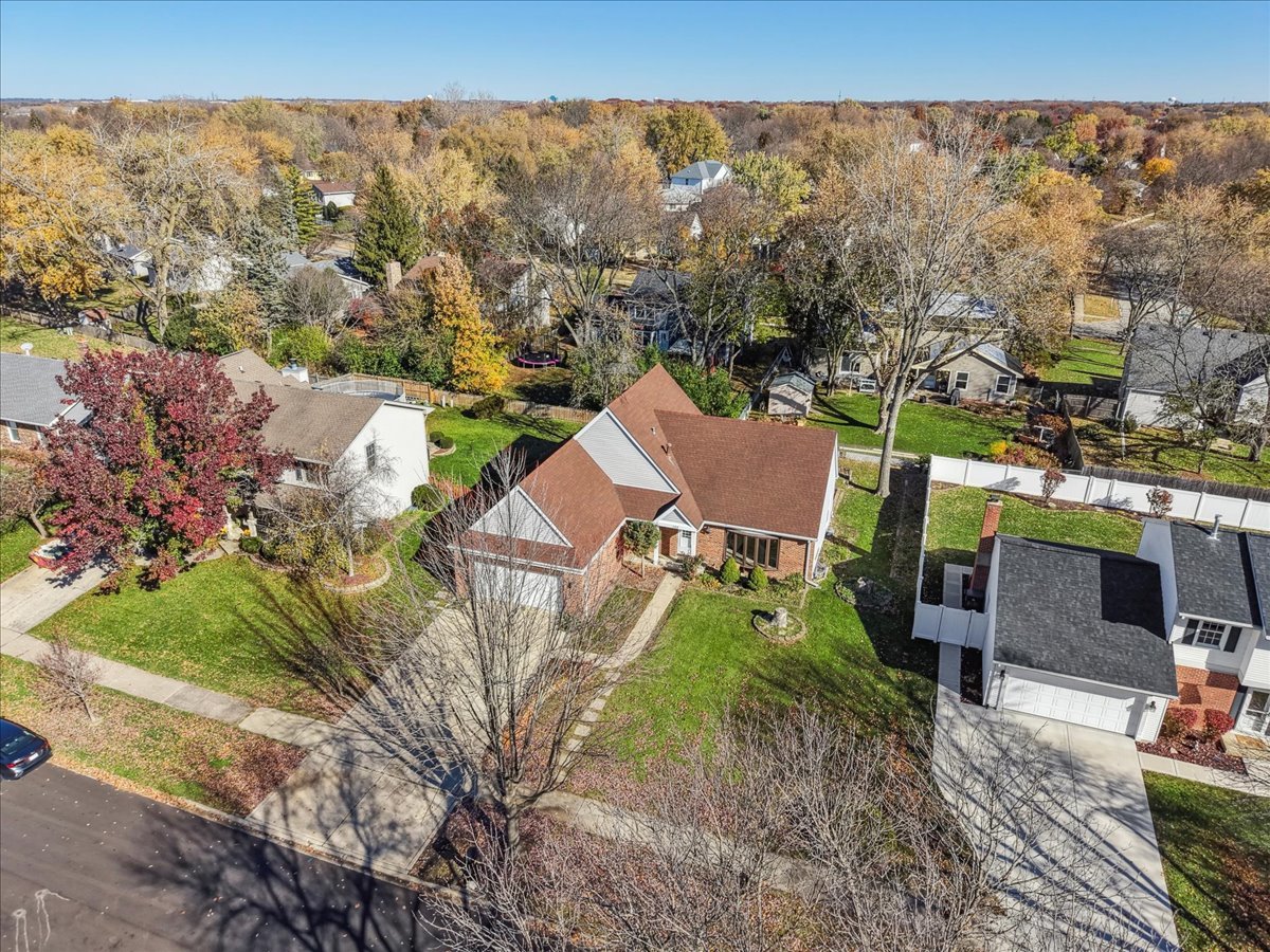 122 Encina Drive Naperville IL 60540