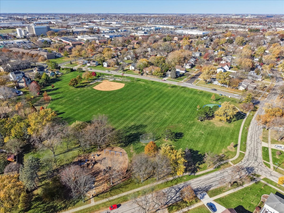 122 Encina Drive Naperville IL 60540