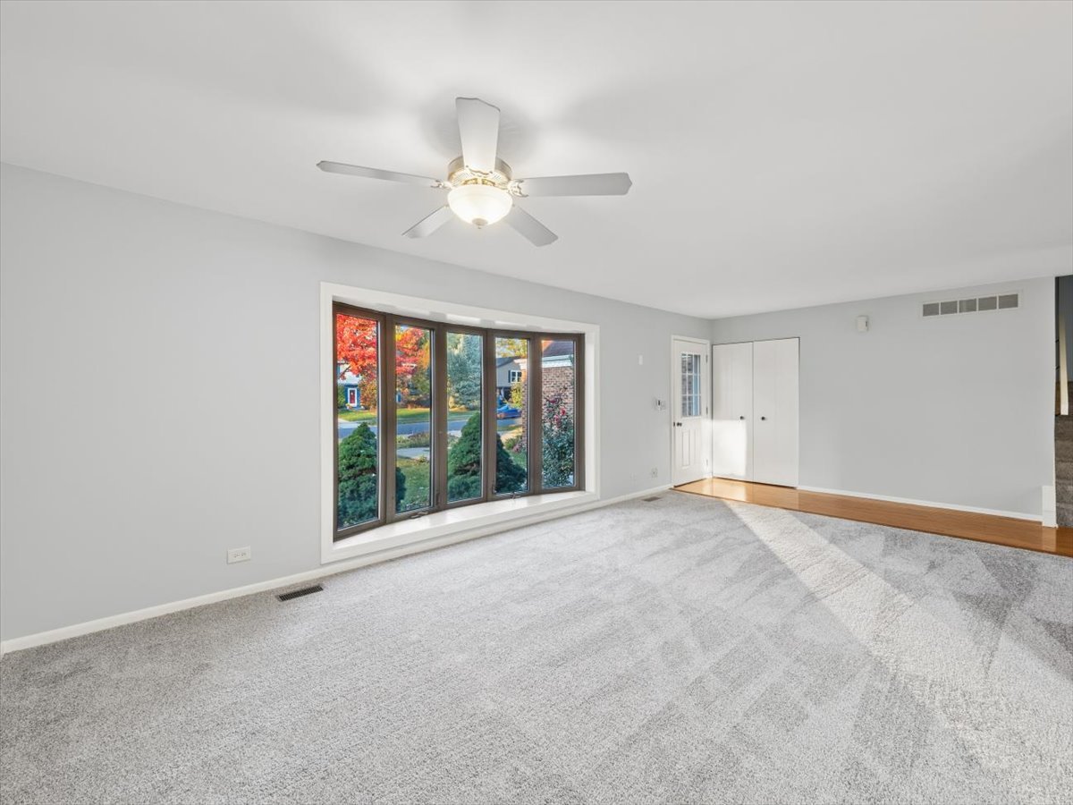 122 Encina Drive Naperville IL 60540