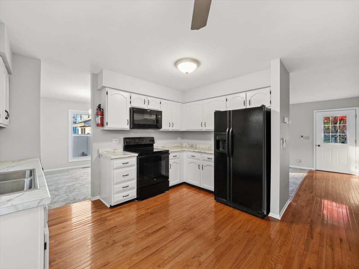 122 Encina Drive Naperville IL 60540