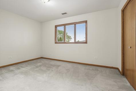 8320 Cloverview Drive Tinley Park IL 60477
