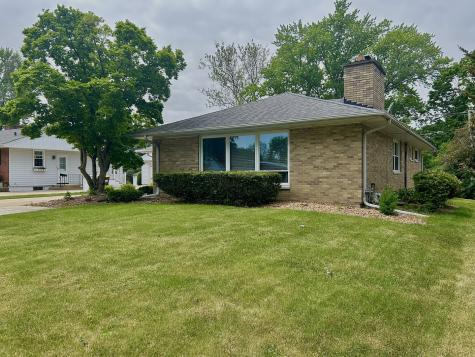 804 Grant Street Harvard IL 60033
