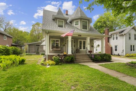 406 North 4th Street Oregon IL 61061