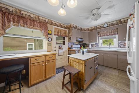406 North 4th Street Oregon IL 61061