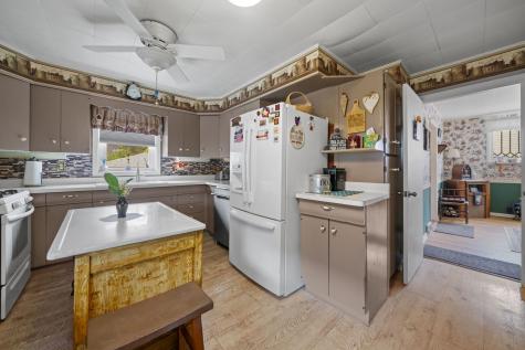 406 North 4th Street Oregon IL 61061