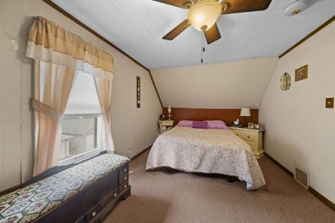 406 North 4th Street Oregon IL 61061
