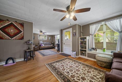 406 North 4th Street Oregon IL 61061