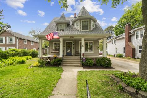406 North 4th Street Oregon IL 61061