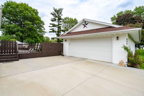 820 South Locust Street Pontiac IL 61764