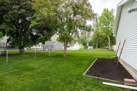 820 South Locust Street Pontiac IL 61764