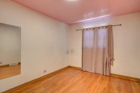 9143 South Cottage Grove Avenue Chicago IL 60619