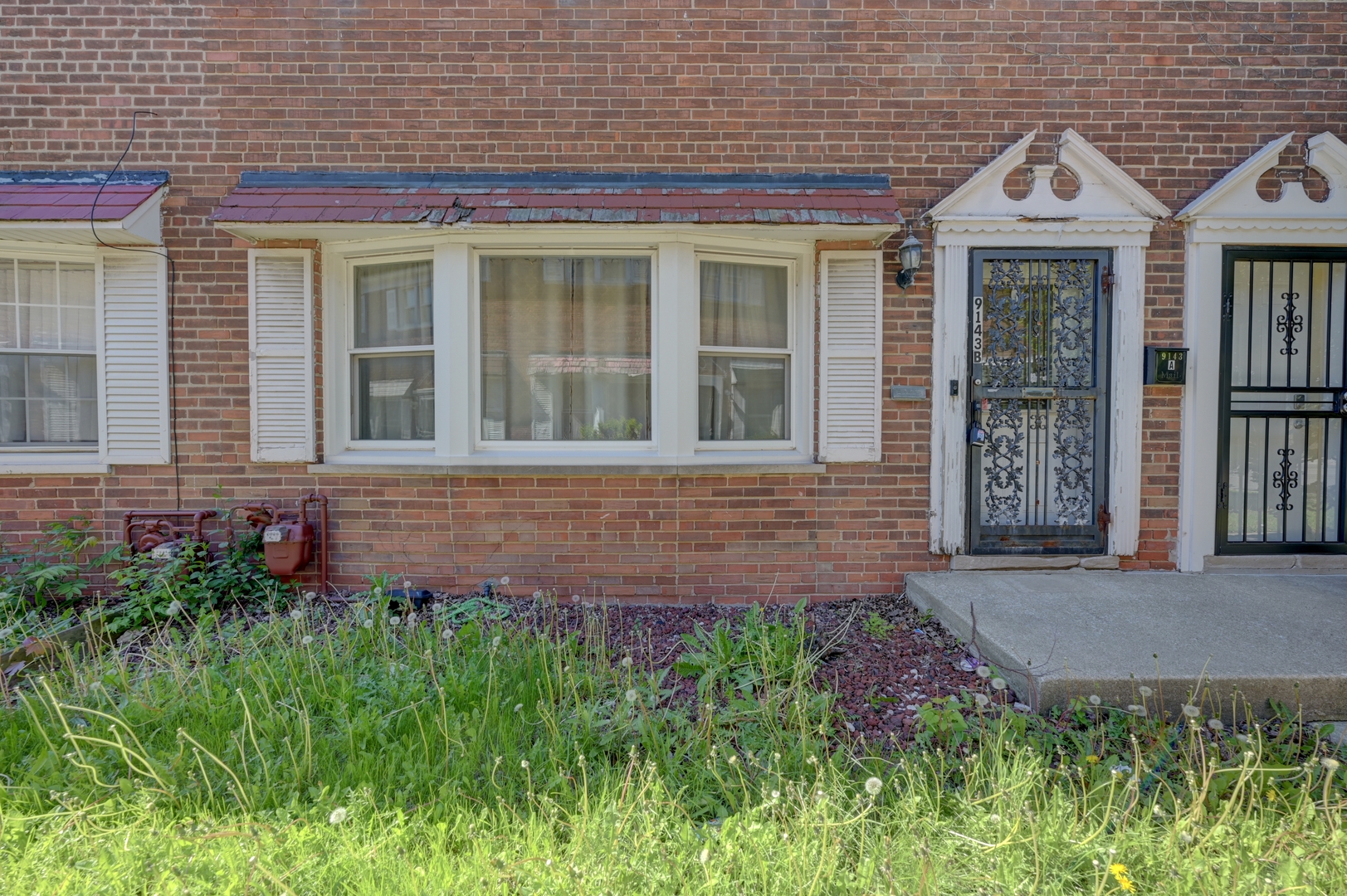 9143 South Cottage Grove Avenue Chicago IL 60619