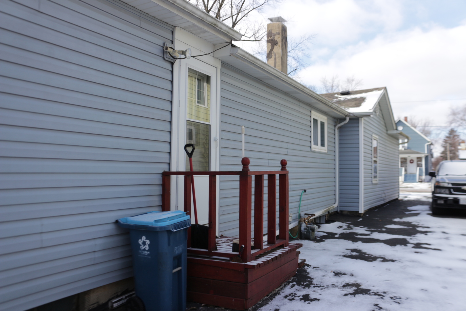 603 North May Street Aurora IL 60506