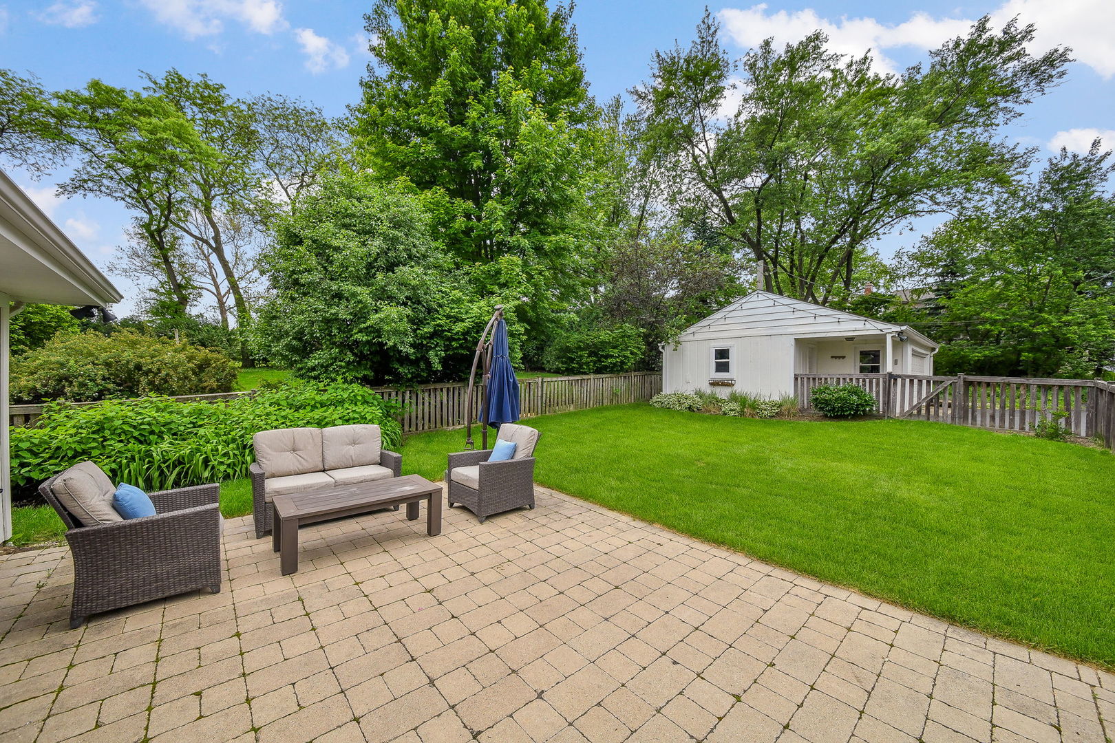 312 Spring Avenue Glen Ellyn IL 60137