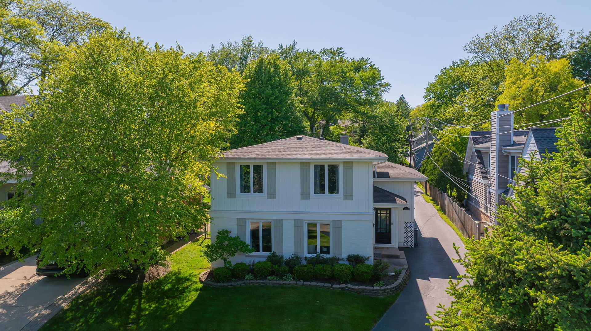 312 Spring Avenue Glen Ellyn IL 60137