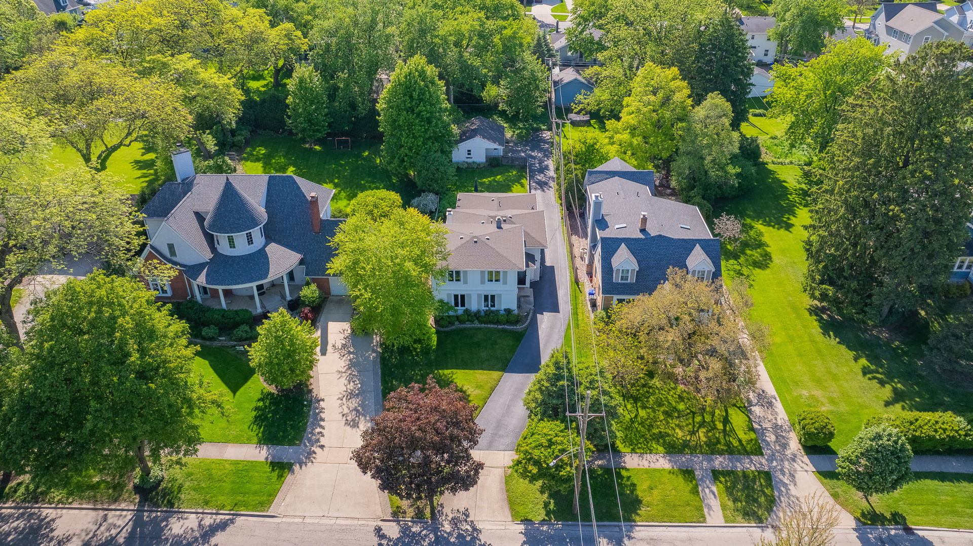 312 Spring Avenue Glen Ellyn IL 60137