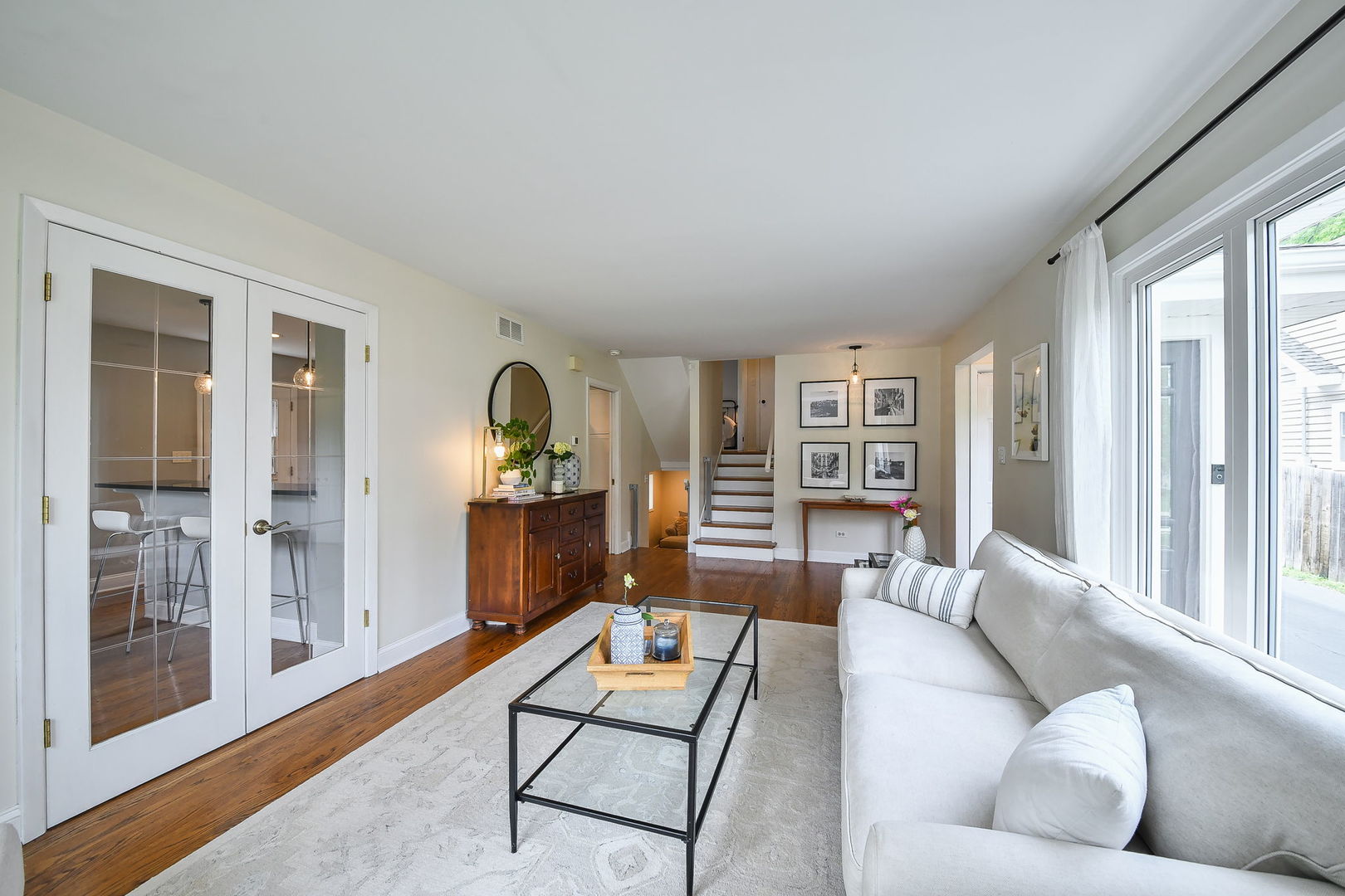 312 Spring Avenue Glen Ellyn IL 60137