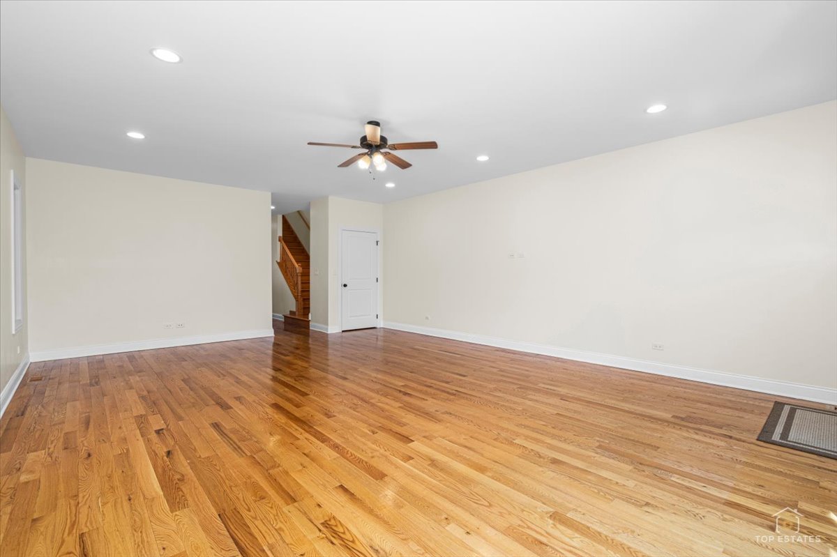 3326 South Lituanica Avenue Chicago IL 60608