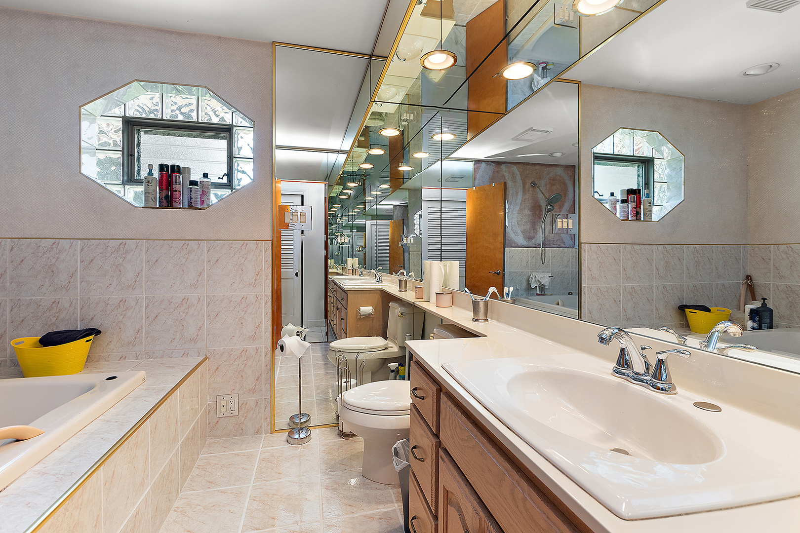 8420 Archer Avenue Willow Springs IL 60480