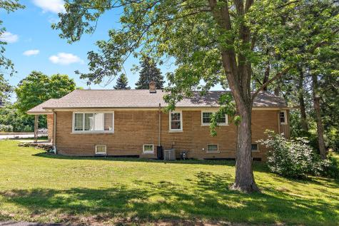 8420 Archer Avenue Willow Springs IL 60480