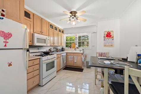 8420 Archer Avenue Willow Springs IL 60480