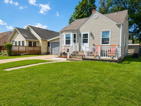 1309 13TH Avenue Sterling IL 61081