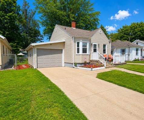 1309 13TH Avenue Sterling IL 61081